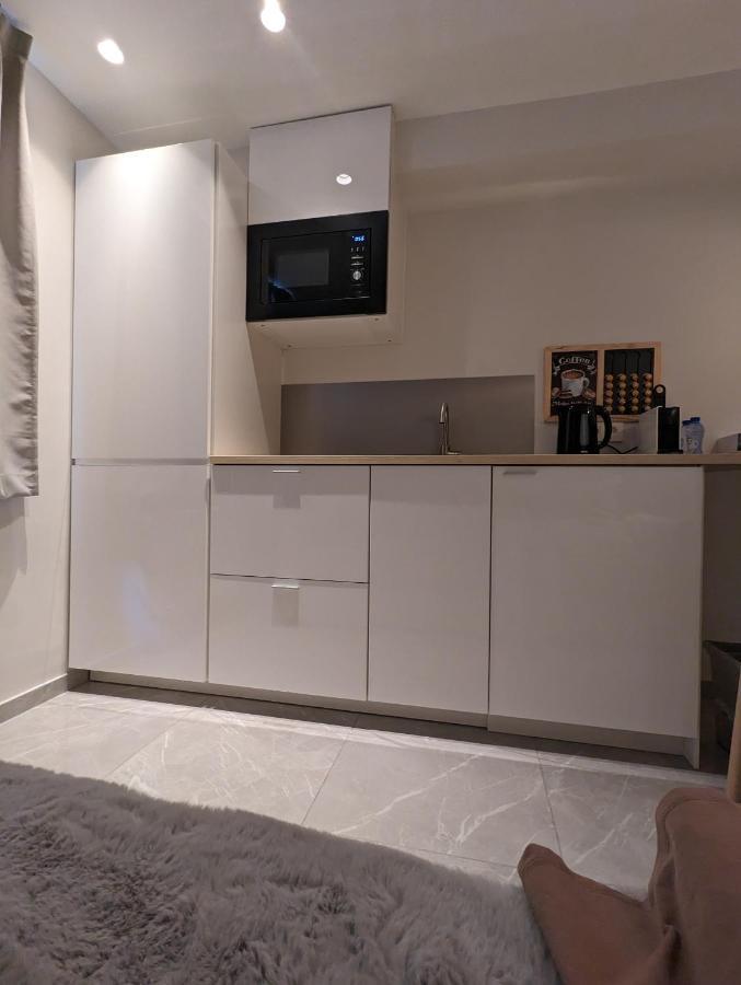 Archimede Suites Брюссель Экстерьер фото